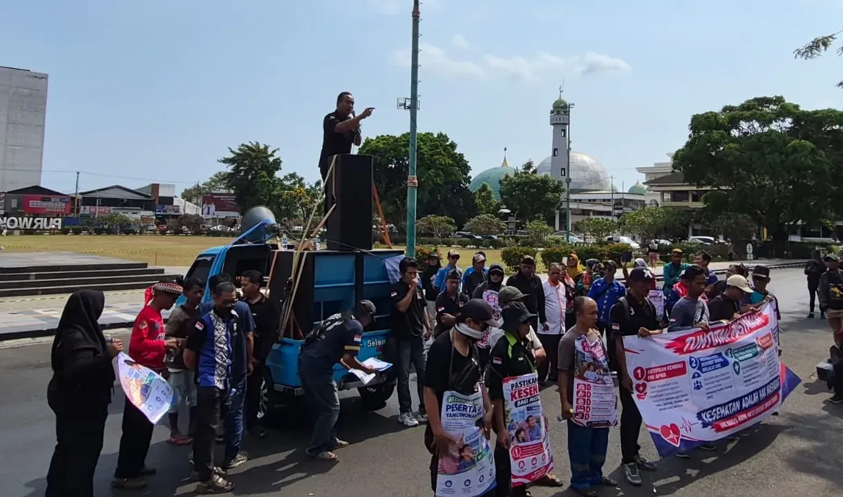 Unjukrasa Murba menolak Evaluasi Penerima UHC di Banyumas
